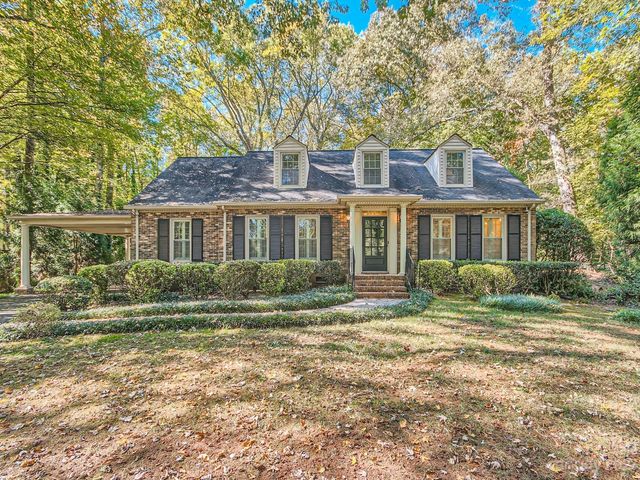 430 Lakenheath Ln, Matthews, NC 28105