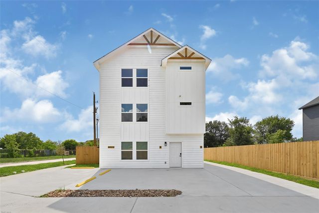 8023 Birmingham, Houston, TX 77028
