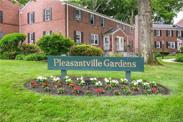 293 Manville Rd   #D, Pleasantville, NY 10570