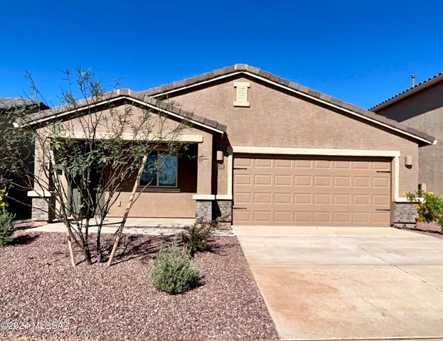 35102 S  Iron Jaw Dr, Red Rock, AZ 85145