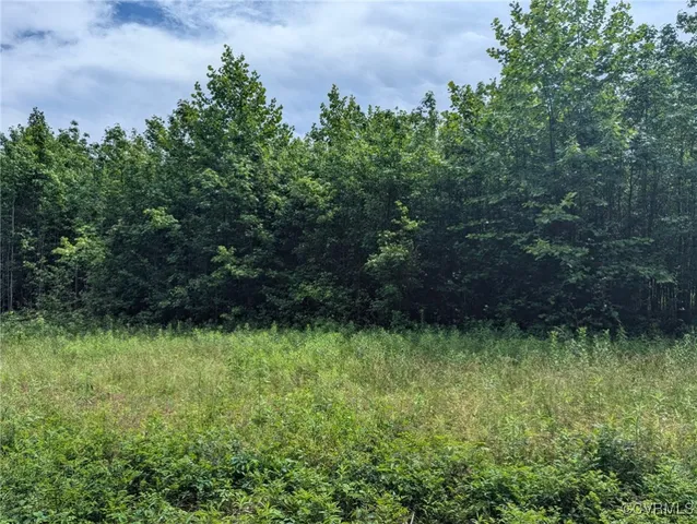 James River Dr #1, Prince George, VA 23875