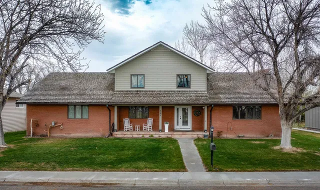 307 S  20th St, Worland, WY 82401