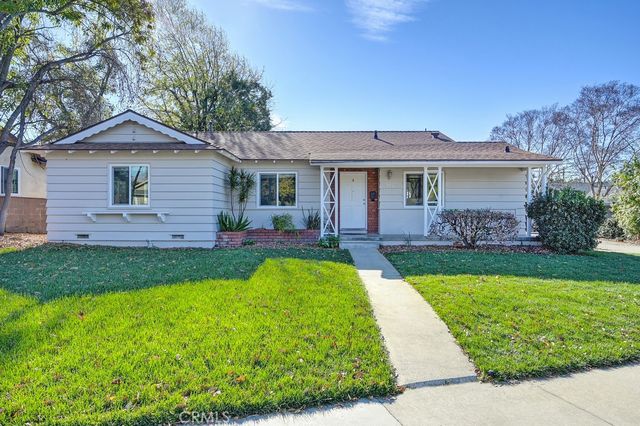 816 Reed Dr, Claremont, CA 91711