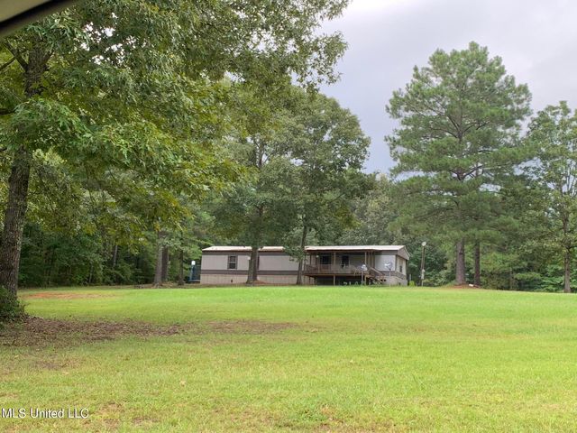 336 Evening Shade Dr, Gore Springs, MS 38929