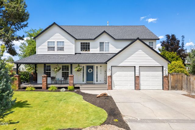 2979 NE Alpenglow Pl, Bend, OR 97701