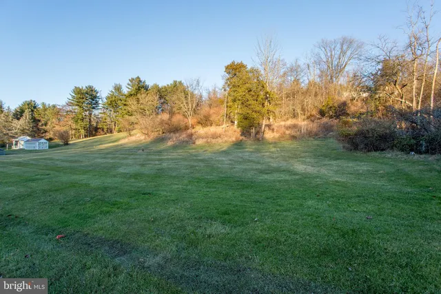 Easton Rd, Ottsville, PA 18942