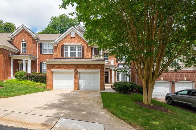 5012 Isabella Cannon Dr, Raleigh, NC 27612