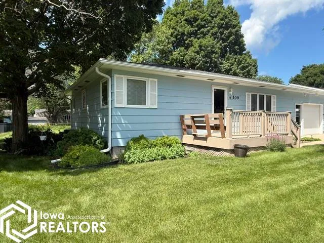 509 6th Ave S, Humboldt, IA 50548