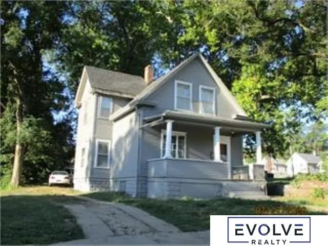 2871 Maple St, Omaha, NE 68111