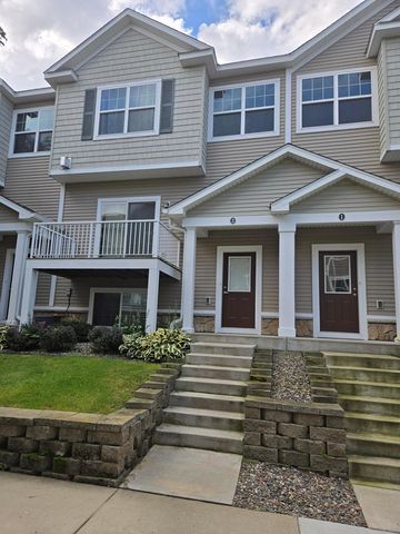 1949 Commonwealth Blvd #2, Chanhassen, MN 55317
