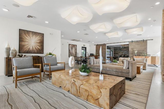 1100 E  Bell Rd #2037, Phoenix, AZ 85022