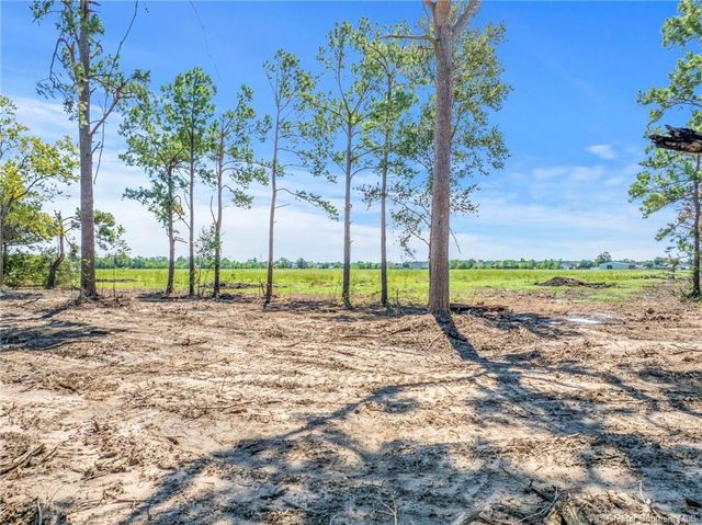 Miller Ln, Lake Charles, LA 70605