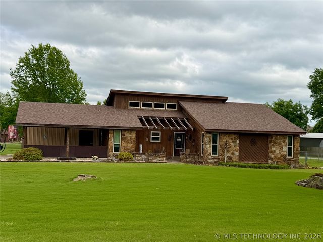 860 Lori Ln, Vinita, OK 74301