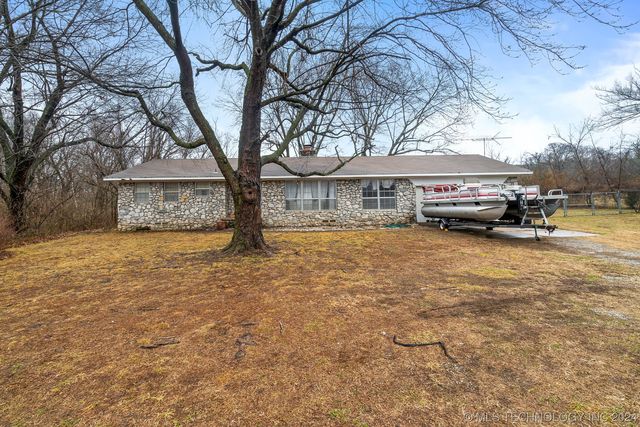 13801 S  4210th Rd, Claremore, OK 74017