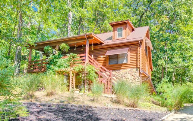 449 E  Mohawk Dr, Malvern, OH 44644