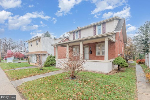 141 S  32nd St, Camp Hill, PA 17011