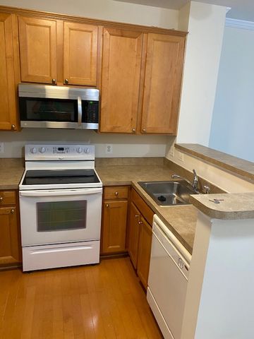 2805 Forest Run Dr   #2-304-304, District Heights, MD 20747