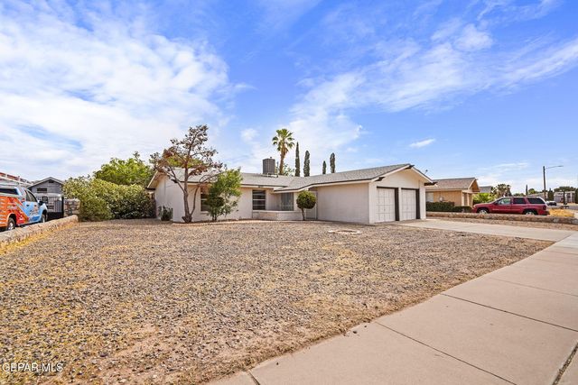 10733 Havenrock Dr, El Paso, TX 79935