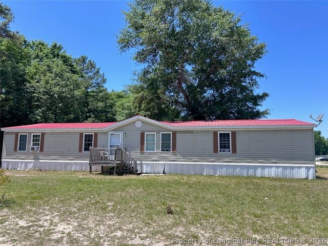 4705 Hickory Ridge Rd, Parkton, NC 28371