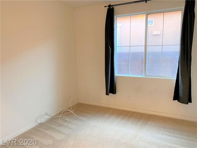 9094 Parkstone Ave 0 Las Vegas Nv 4 Bed 2 Bath Condo 18 Photos Trulia