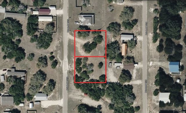 427 Private Road 1515, Bandera, TX 78003
