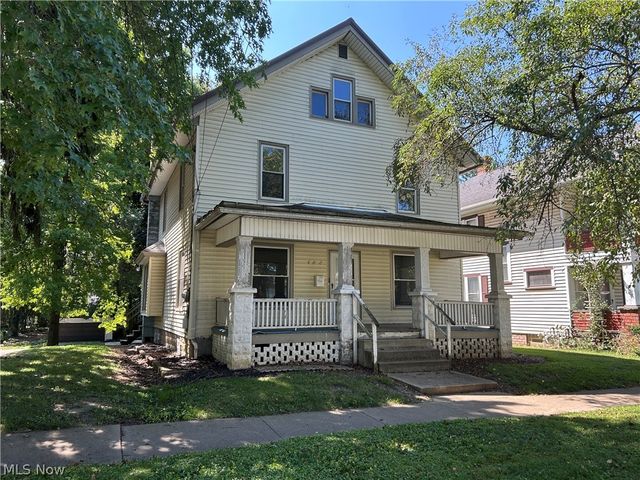 402 N  Grant St, Wooster, OH 44691