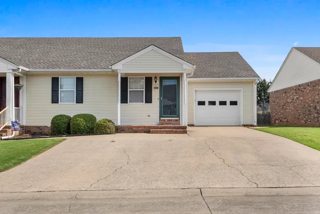 2910 E  Moore Ave #122, Searcy, AR 72143