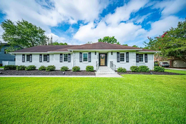 2943 Doncaster Dr, Charleston, SC 29414