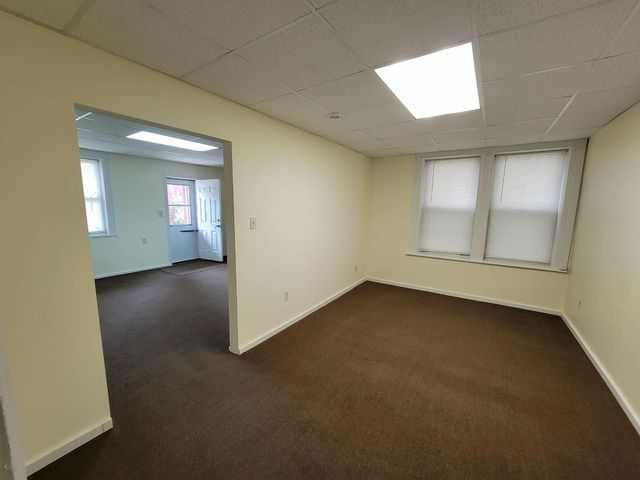 1318 E  Main St #1, Waterbury, CT 06705