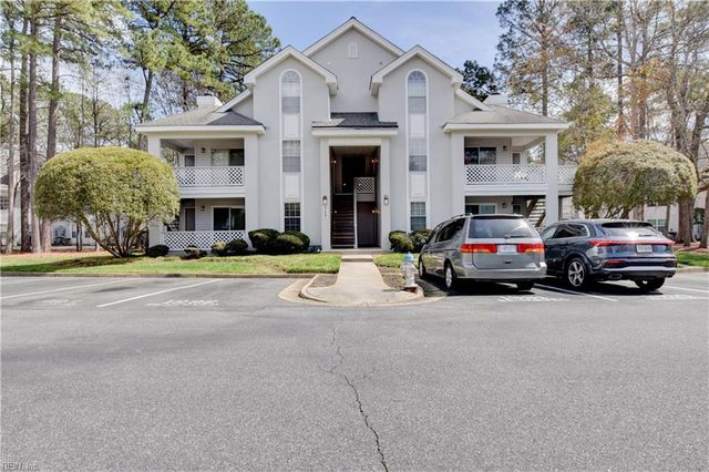 717 Inlet Quay #G, Chesapeake, VA 23320