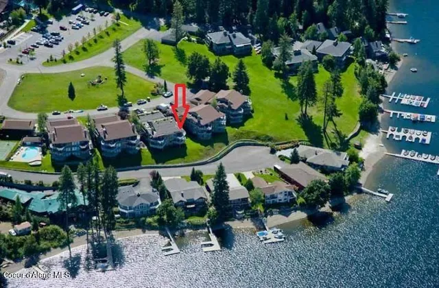 21709 N  Viewpoint Dr #10, Rathdrum, ID 83858