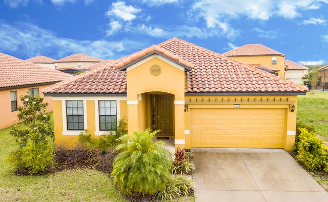 2666 Rosemont Cir, Davenport, FL 33837