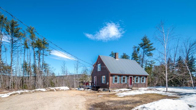 1015 Stow Road, Stow, ME 04037