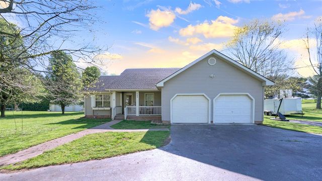 266 Goodnight Rd, Cave City, KY 42127