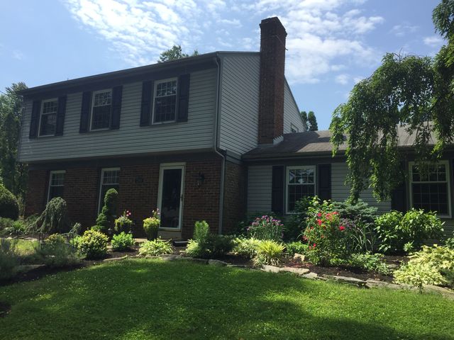 240 Glenn Rd, Camp Hill, PA 17011