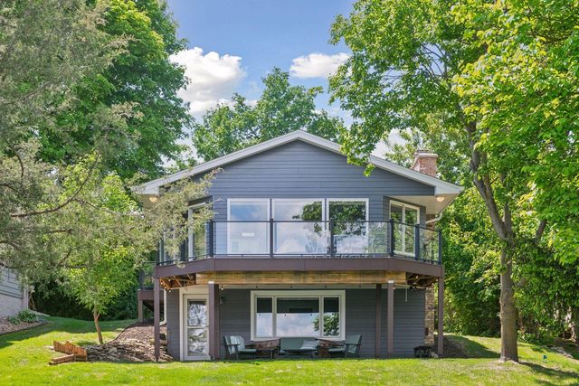 4450 Forest Lake Lndg, Orono, MN 55364