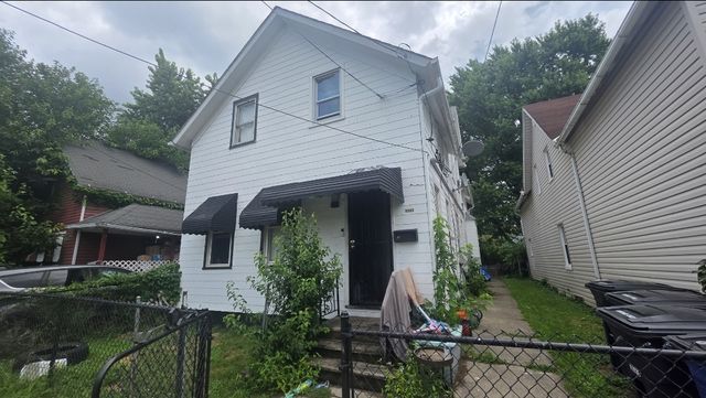 3143 W  44th St #2, Cleveland, OH 44109