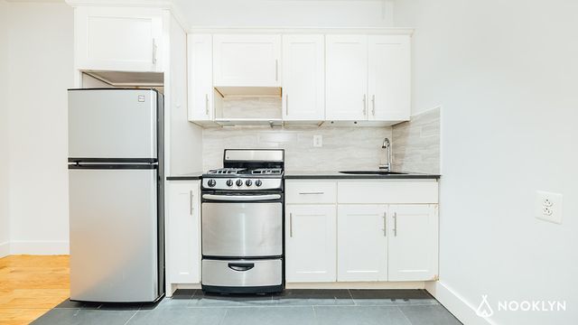 33 Montrose Ave #2S, Brooklyn, NY 11206