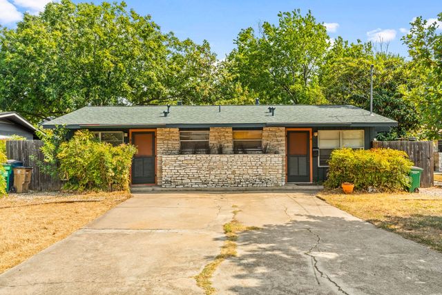 2004 Pasadena Dr #A-B, Austin, TX 78757
