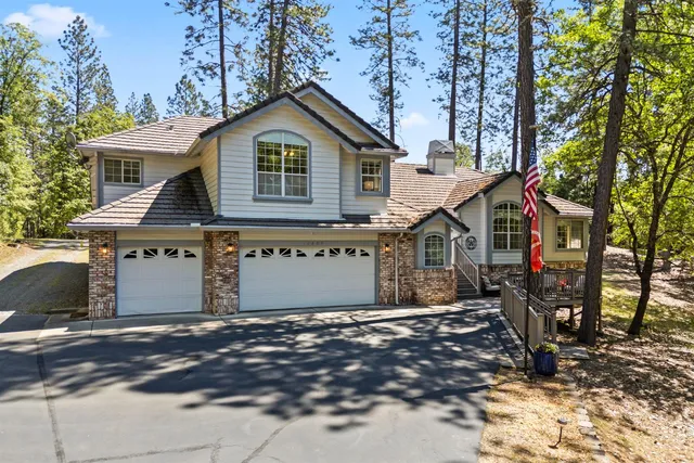 12611-12609 Mindy Ln, Nevada City, CA 95959