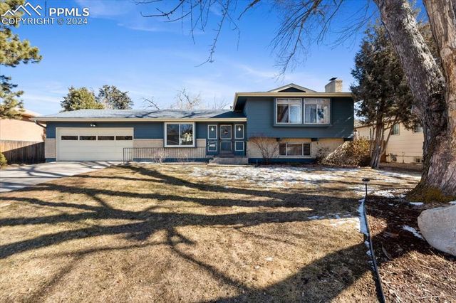 2814 Westwood Blvd, Colorado Springs, CO 80918