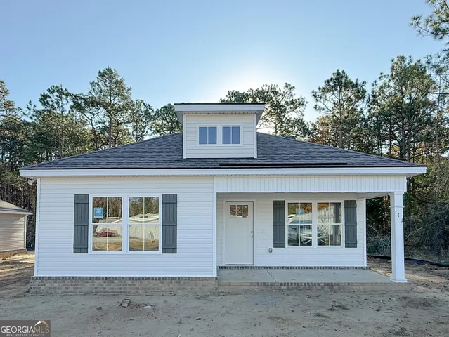 111 Zetterower Rd, Statesboro, GA 30458
