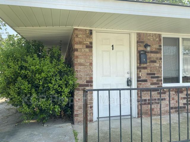 1620 S  South St #1, Fort Smith, AR 72901