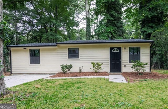 3283 Pebble Dr, East Pt, GA 30344