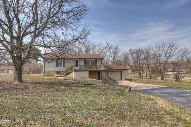 722 Luke St, Joplin, MO 64804