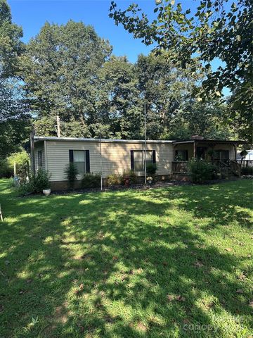 343 Carr Rd, Dallas, NC 28034