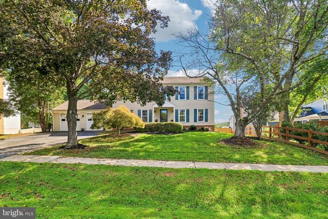 12408 Triple Crown Rd, Gaithersburg, MD 20878
