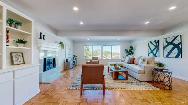 1253 Royal Oak Terrace #C, Novato, CA 94947