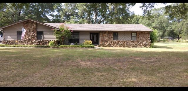 117 Stanford Rd, Conway, AR 72032