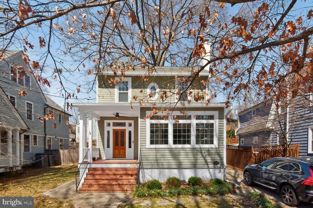 3365 Runnymede Pl NW, Washington, DC 20015